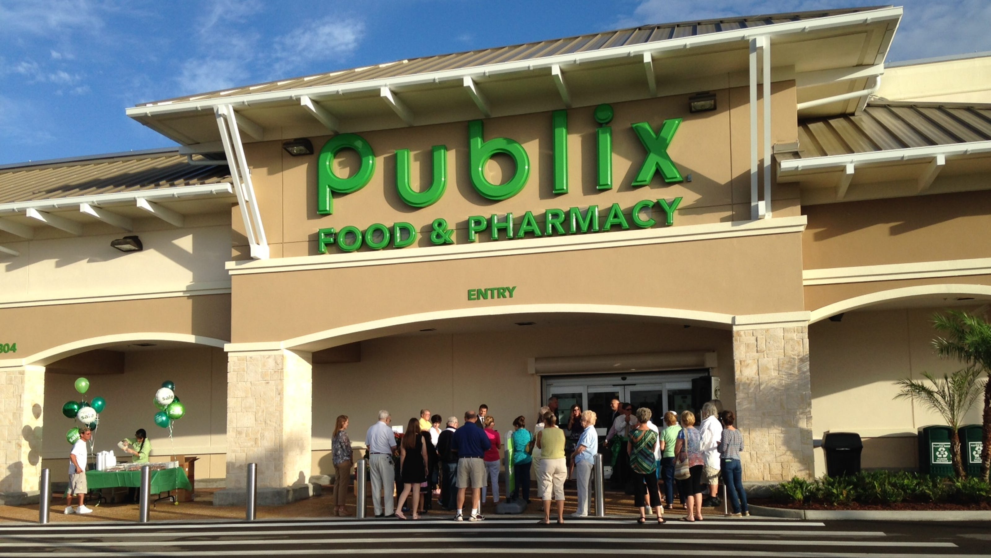 Publix Super Market At Post Commons Shopping Center - rvst9kd