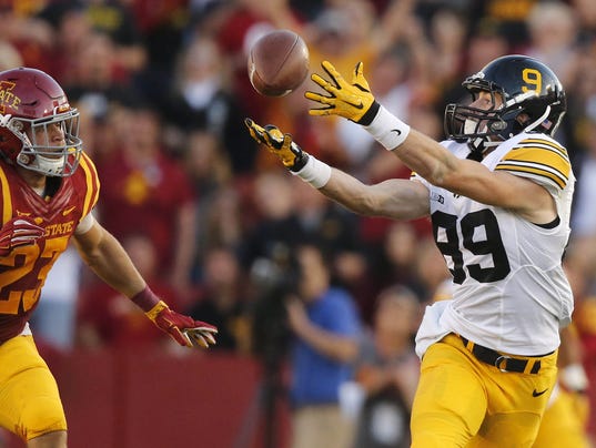 635776926765996275-des.s0913IowaVsIowaState.bh-1468.JPG