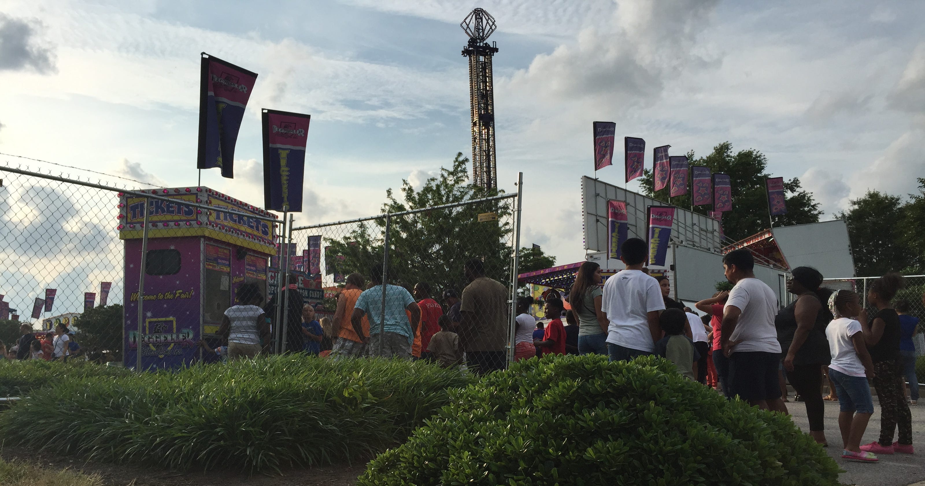 Virginia Beach adds fencing, extends hours at carnival