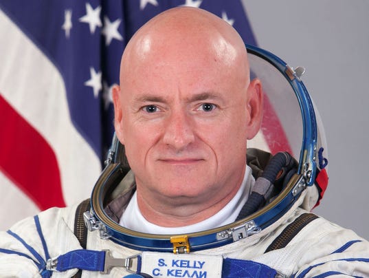 scott_kelly_exp43_portrait_JSC2015E032660.jpg