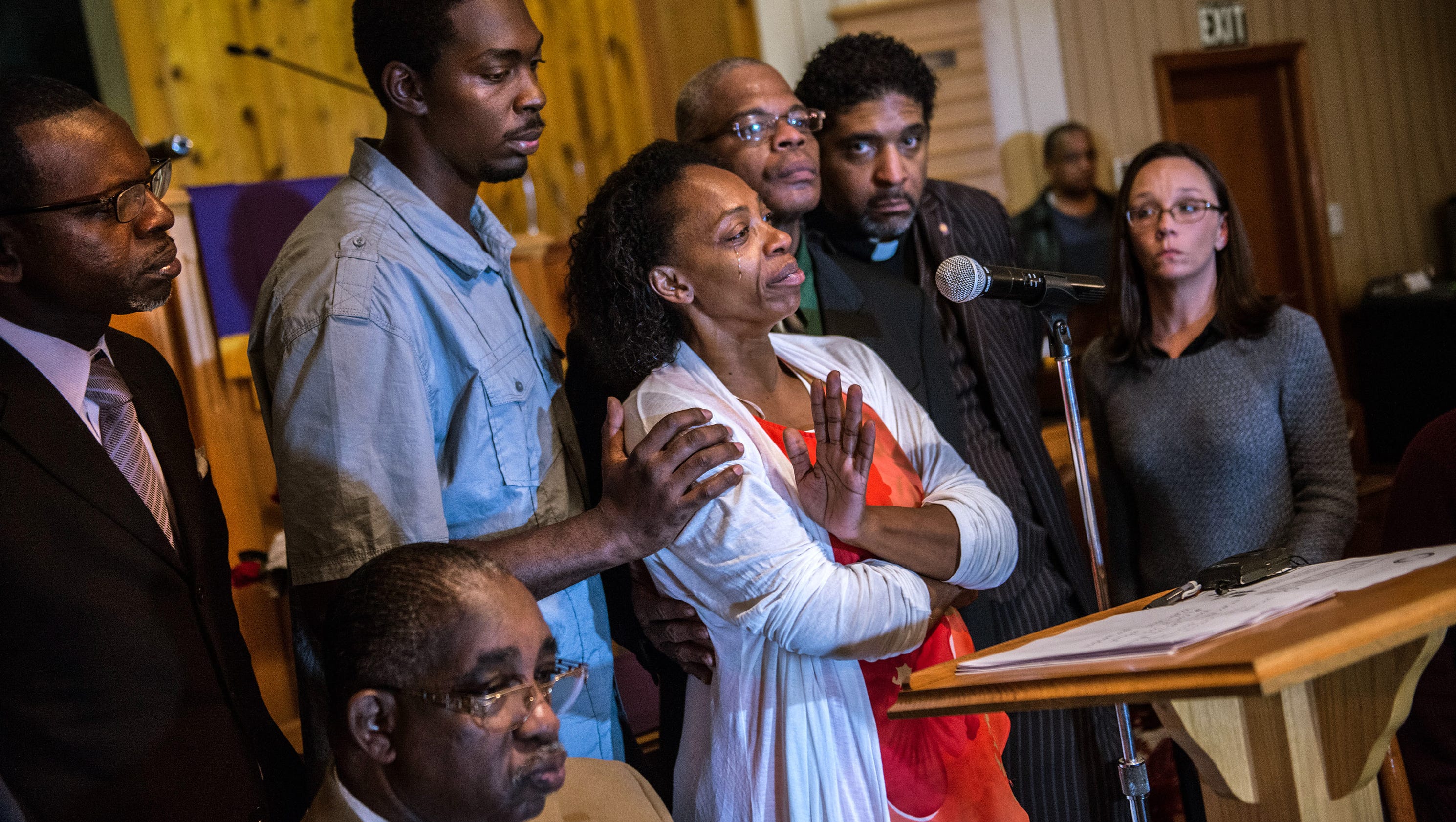 FBI to probe death of black N.C. teen found hanged