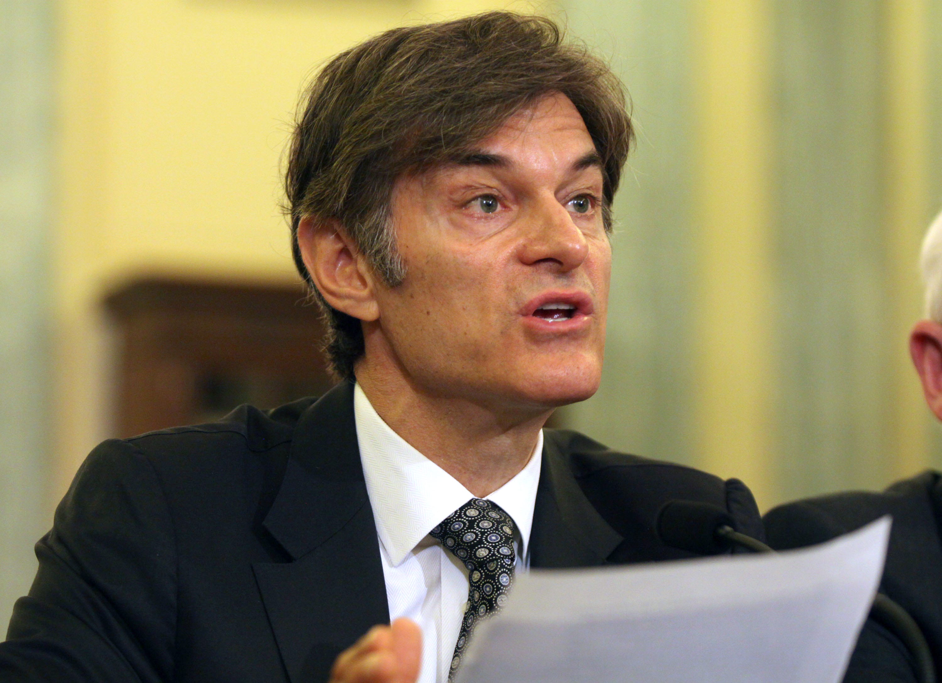 Columbia University College Of Physicians And Surgeons - Delaware's Dr. Oz is angry, ready to fight his critics