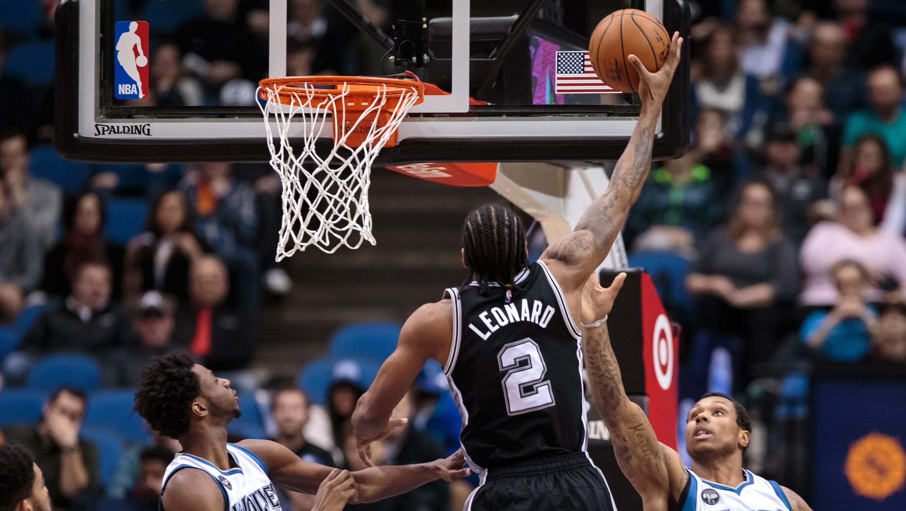 NBA MVP: Kawhi Leonard surging up rankings
