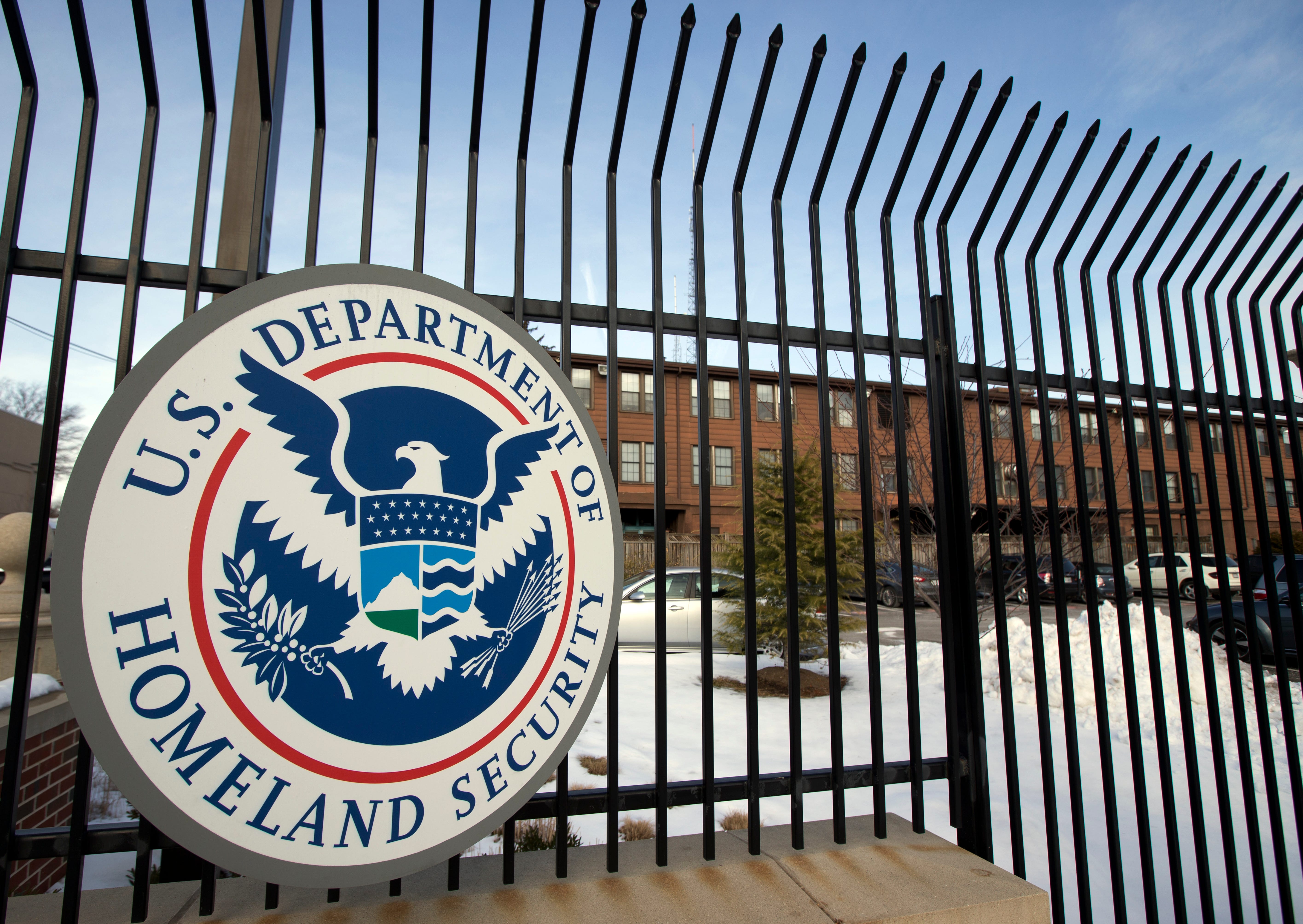 Last-ditch effort for Homeland Security funding; shutdown looms