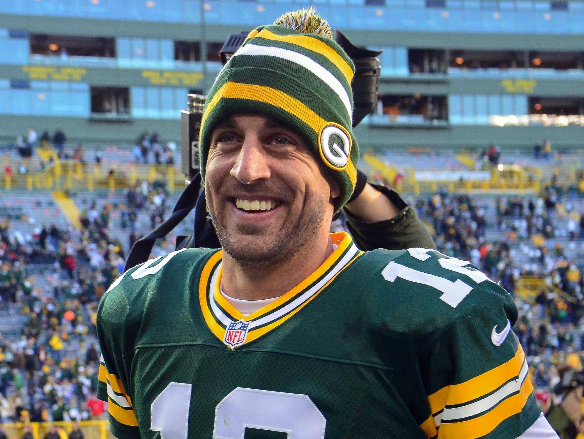 Aaron Rodgers extension includes $35M signing bonus