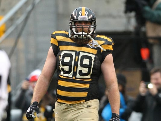 Steelers' bumblebee jail throwbacks causing a stir (PHOTOS)