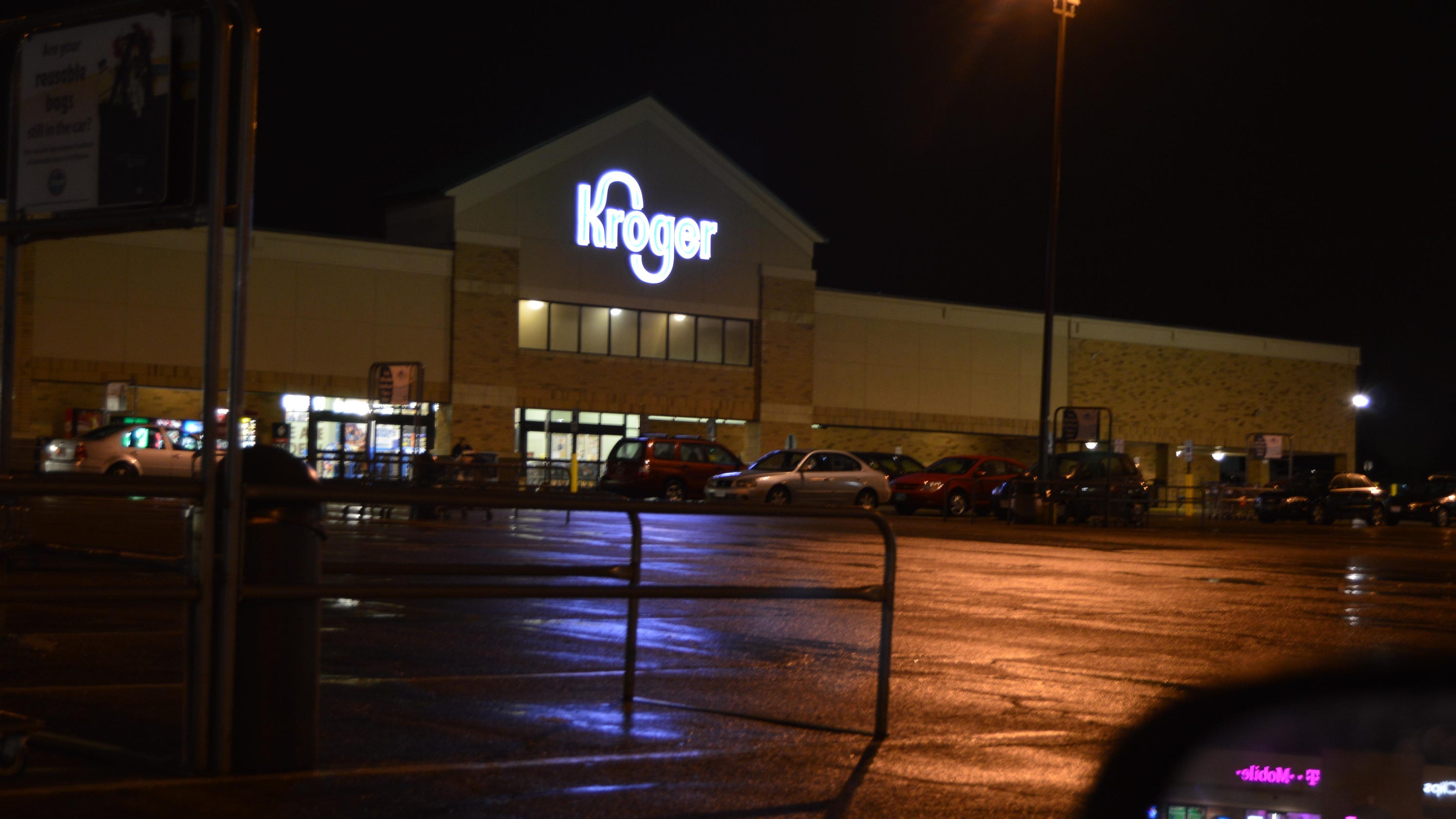 Kroger to test online shopping at more stores