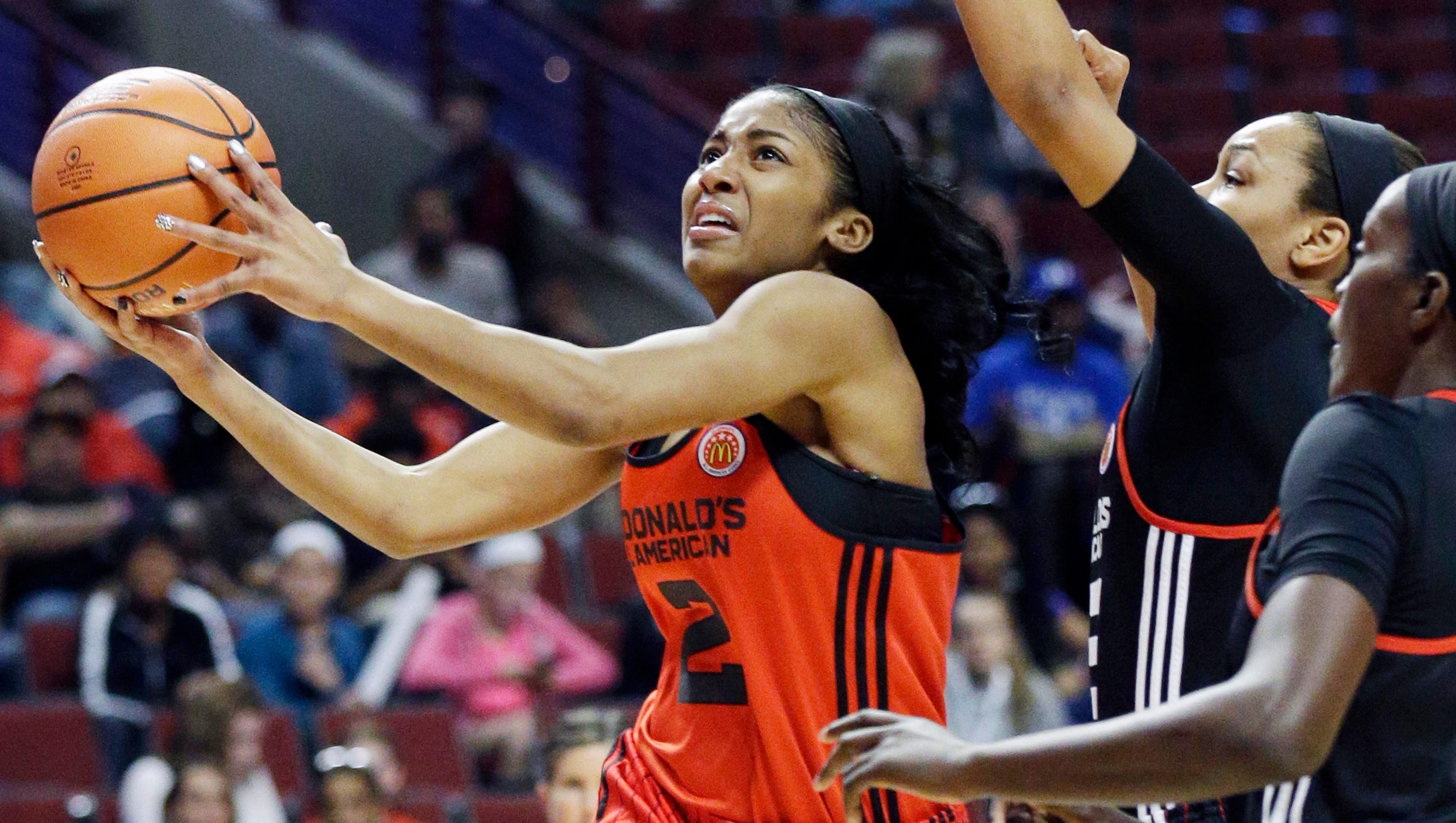 Gallery McDonald's AllAmerican girls basketball game in Chicago