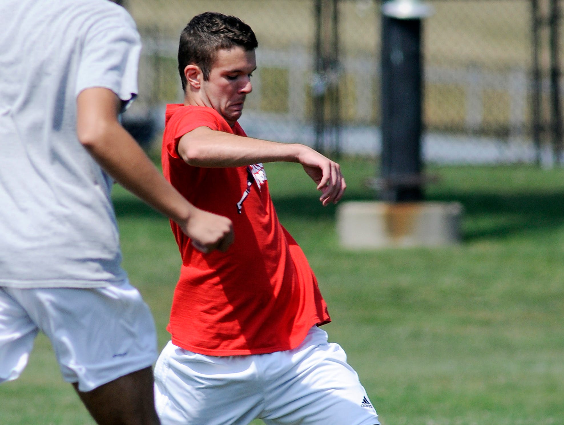 Highland High School’s Ian Bogdanowicz practices on Wednesday with his team in Lloyd.
