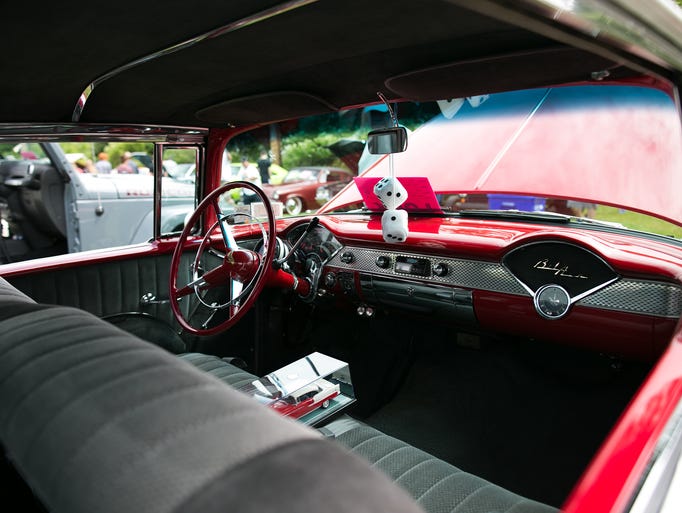 Street Machines of Rochester Outdoor Car Show