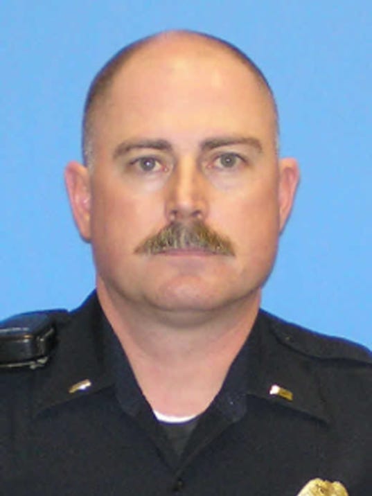Former Bloomfield police Lt. <b>Carroll Scott</b> (Photo: Courtesy of the ... - 635918342727858278-Lt-Carroll-Scott-