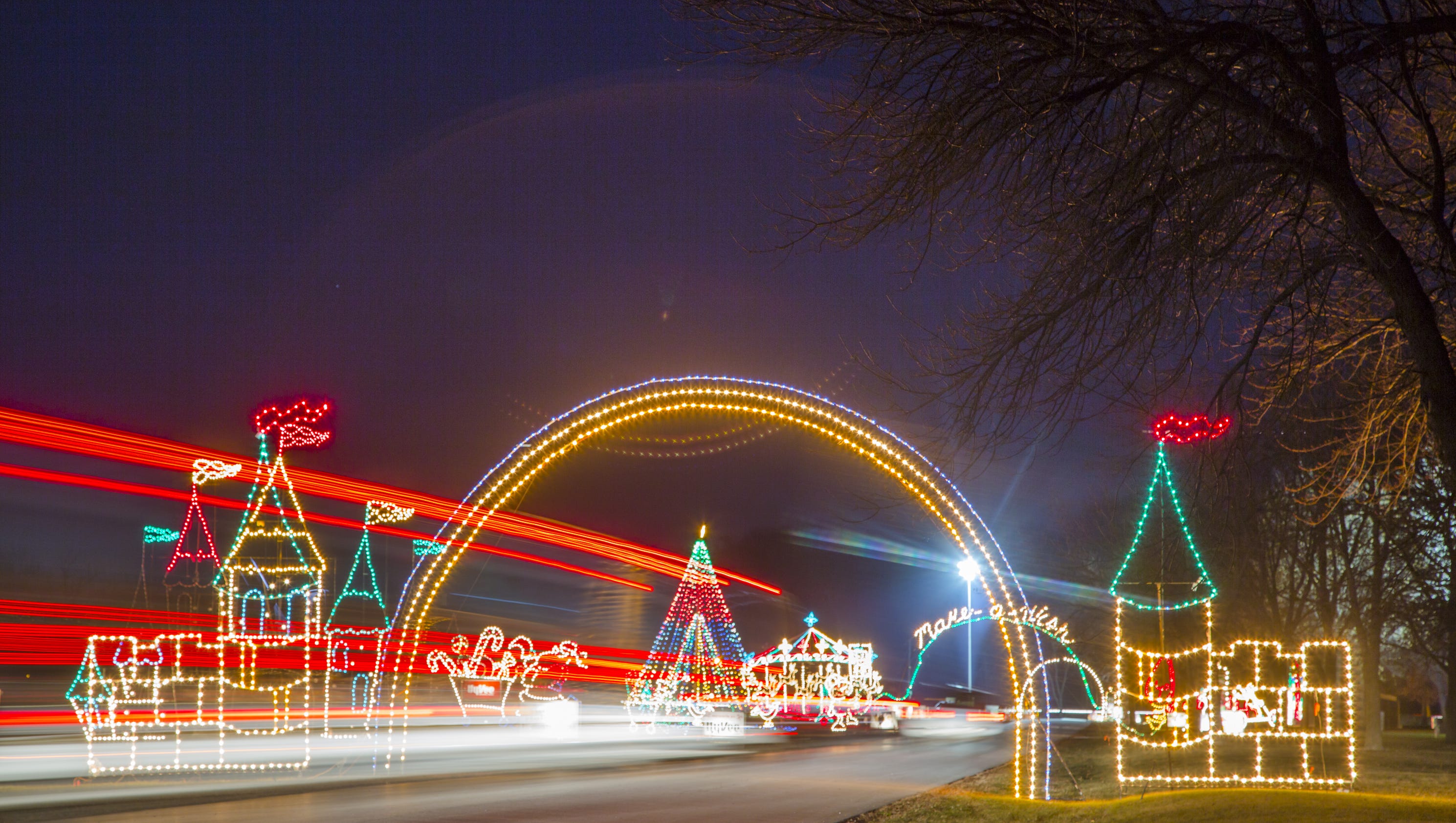 Jolly Holiday Lights gets bigger, brighter makeover at new location