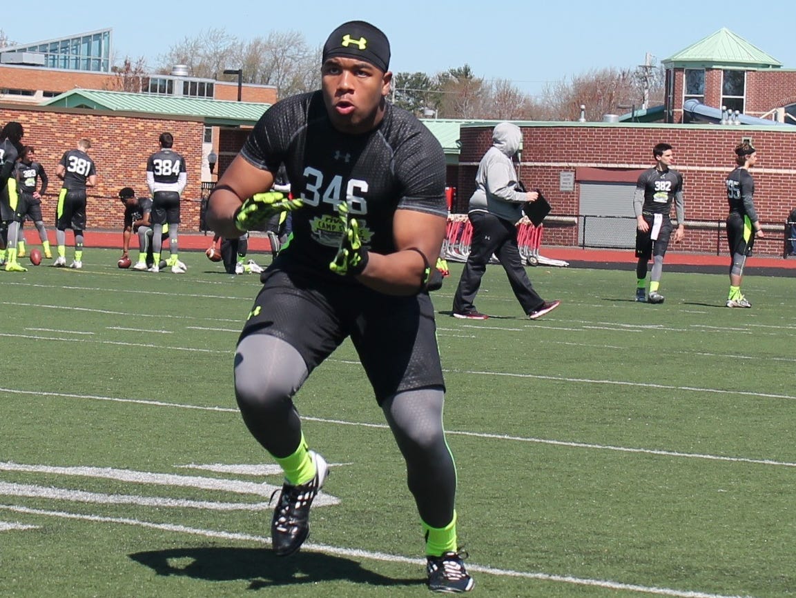 Michigan linebacker pledge David Reese performs at the Rivals Camp Series in Cleveland on Sunday, April 26, 2015.