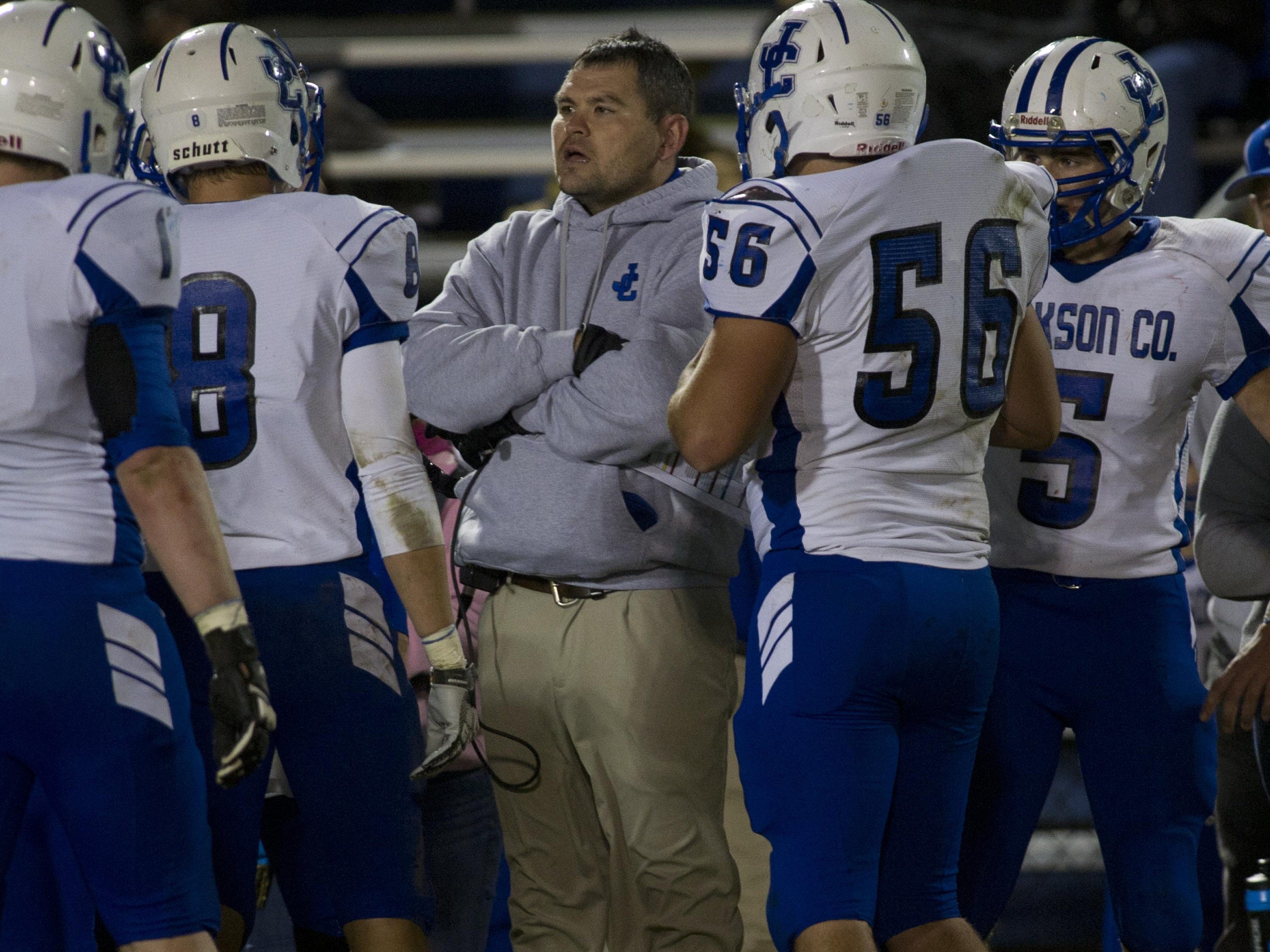 Former Jackson County Coach Sean Loftis is now quarterbacks coach at Gallatin.