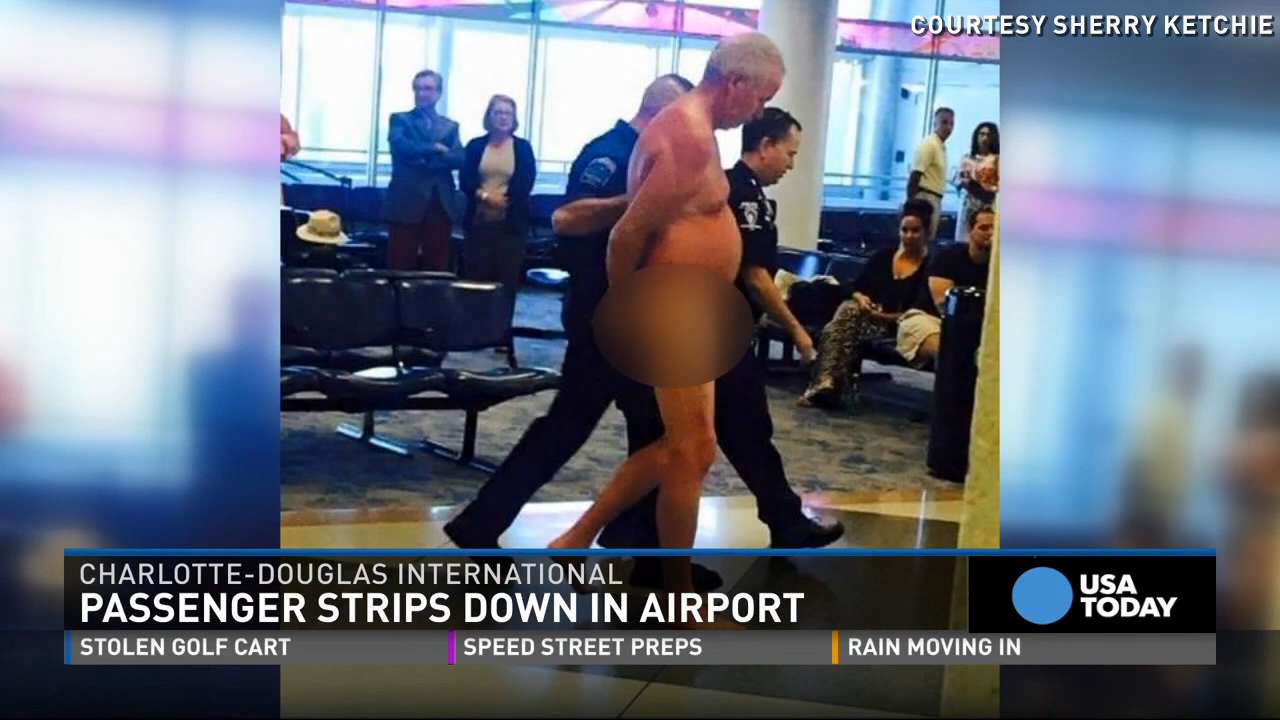 Man gets naked in airport because of overbooked flight