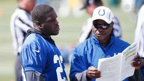 Colts' offense looks to take next step with Frank Gore