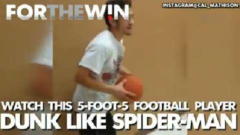 Watch this 5&#39;5&quot; football player dunk like Spider-Man