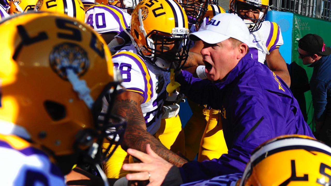 Must-watch story lines for 2015 college football season
