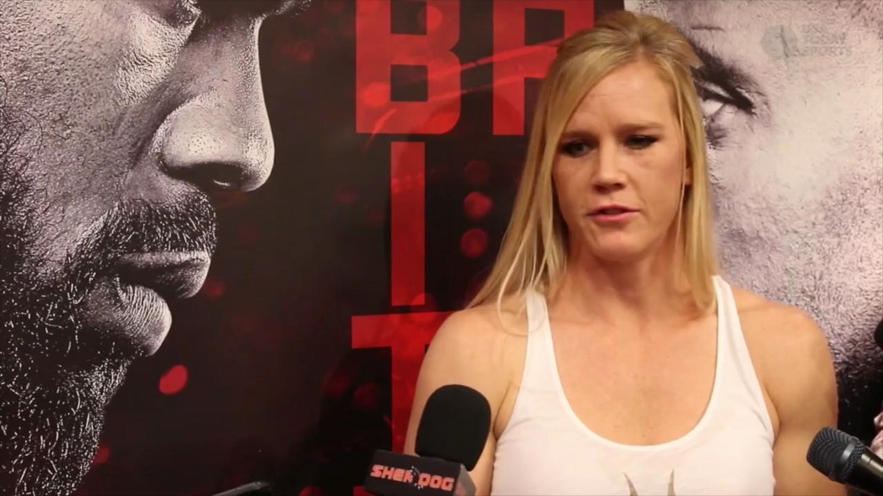Holly Holm on Ronda Rousey: 'Everybody's beatable'