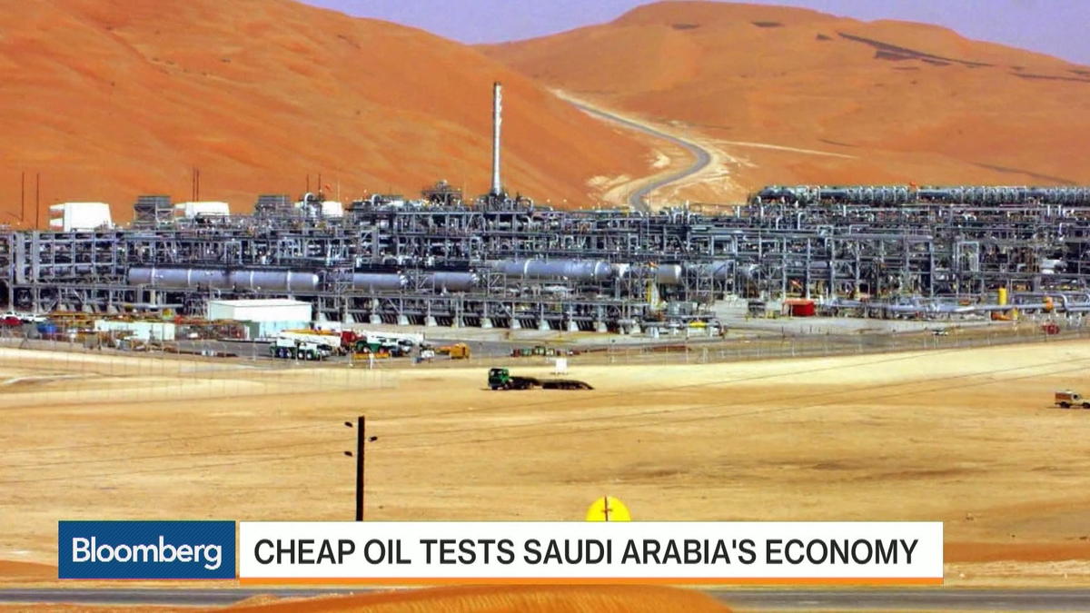Cheap oil tests Saudi Arabia's economy