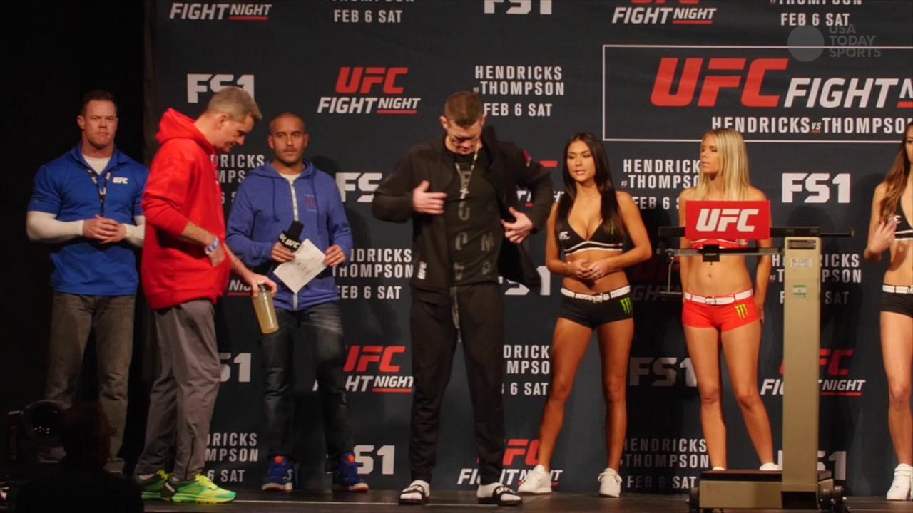 UFC Fight Night 82 Weigh-In Highlight