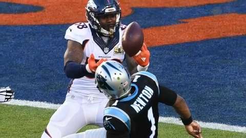 Broncos defense dominates to win Super Bowl 50
