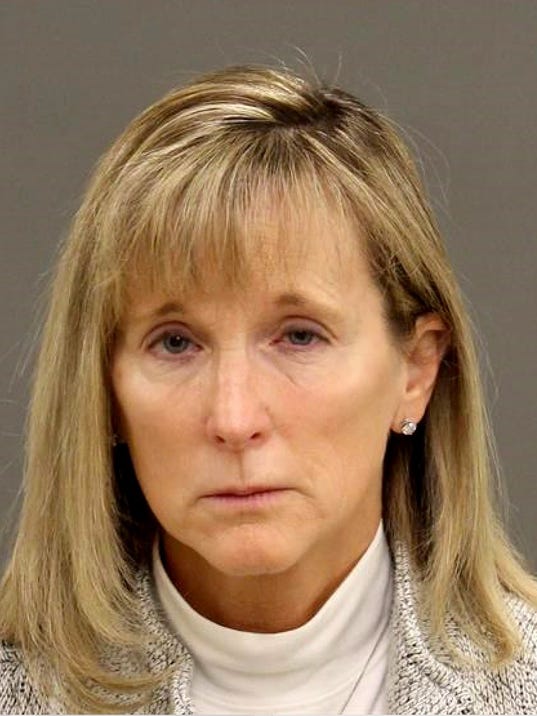 636192331724818286-EMBEZZLER.jpg