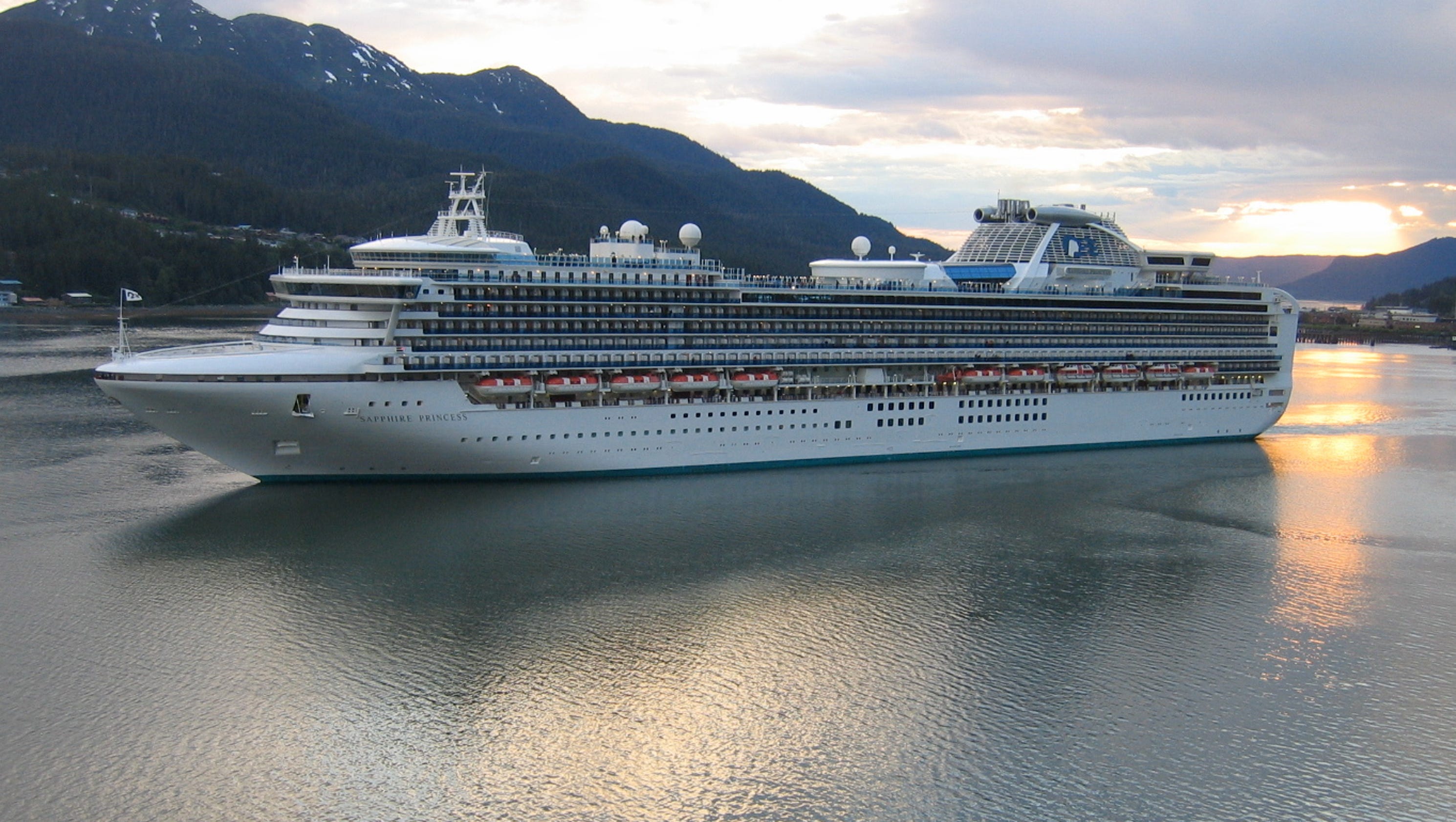 Cruise ship tours Sapphire Princess