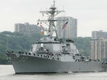 Suspect in Va. Navy shooting wrested gun from guard