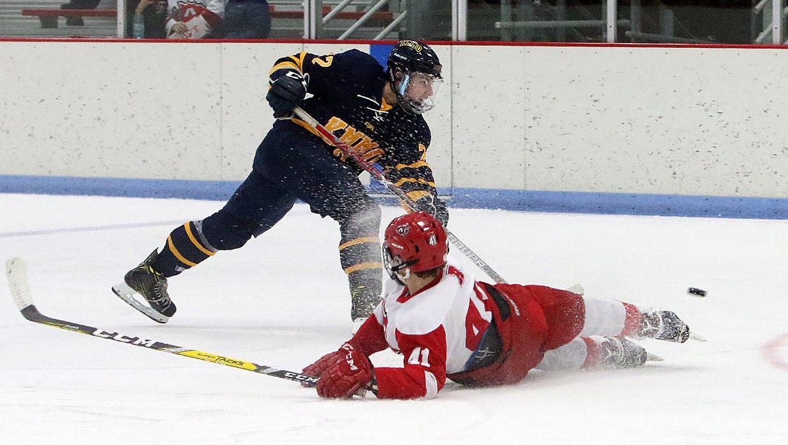 KMMO hockey team drops game to Madison West