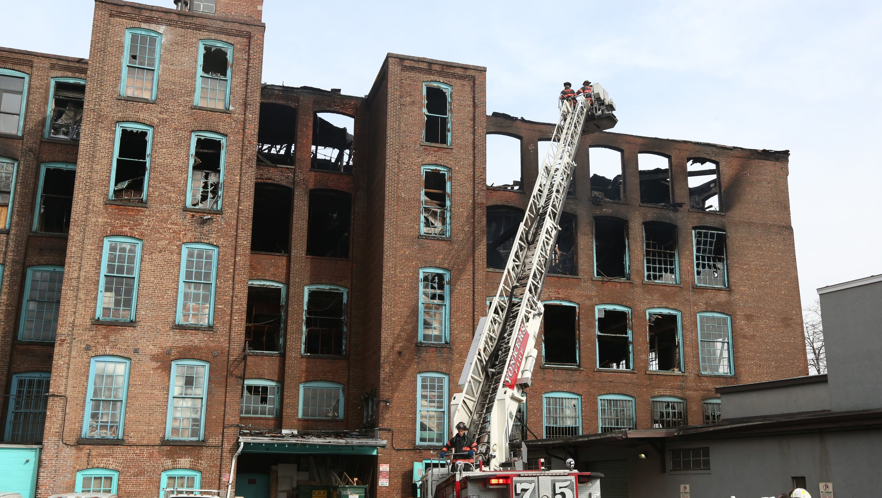 Fire damages part of Yonkers' historic Alexander Smith carpet mill