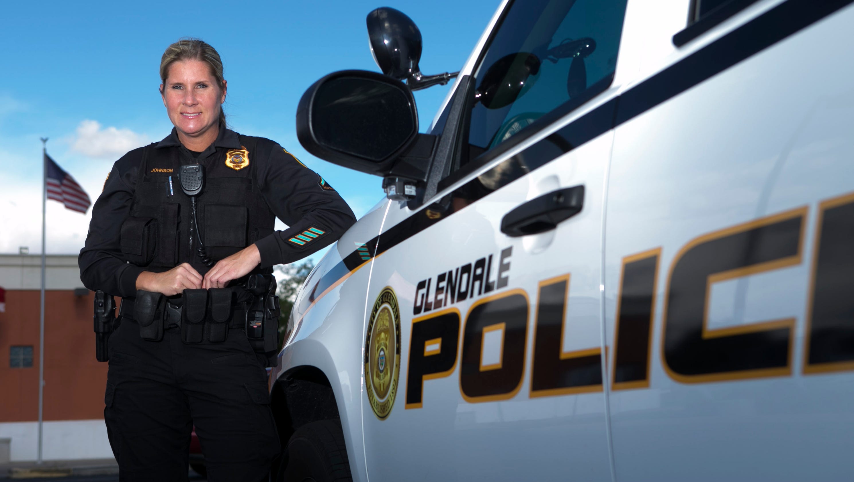 Glendale police officer helped family get off the street