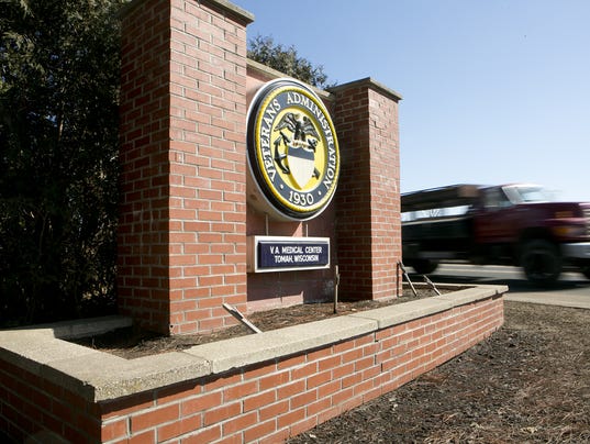 VA dentist resigns after hundreds possibly infected 