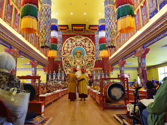 The opening of a teaching service at the Kagyu Thubten
