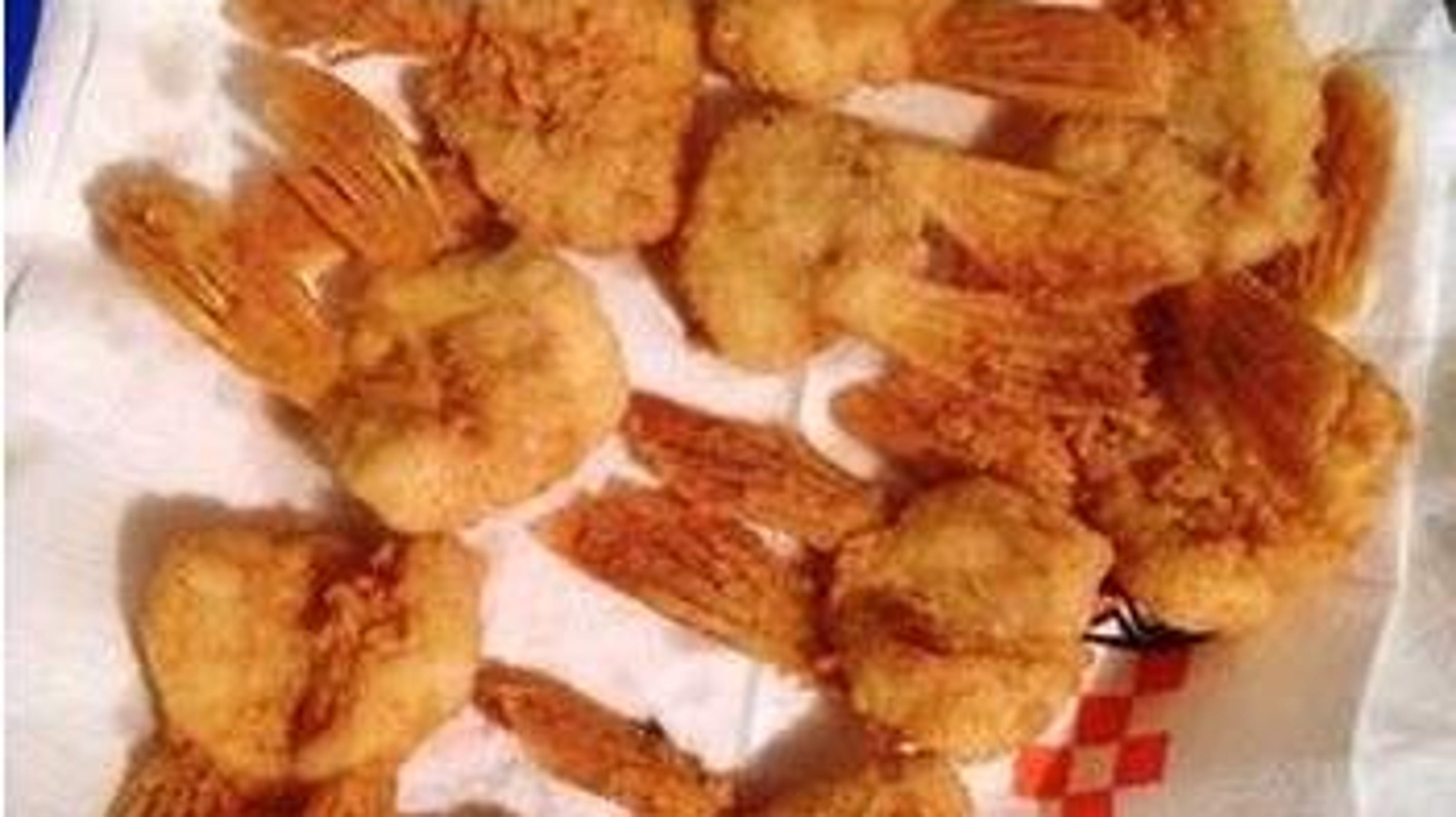 Blogger Mark Schram whips up some walleye wings