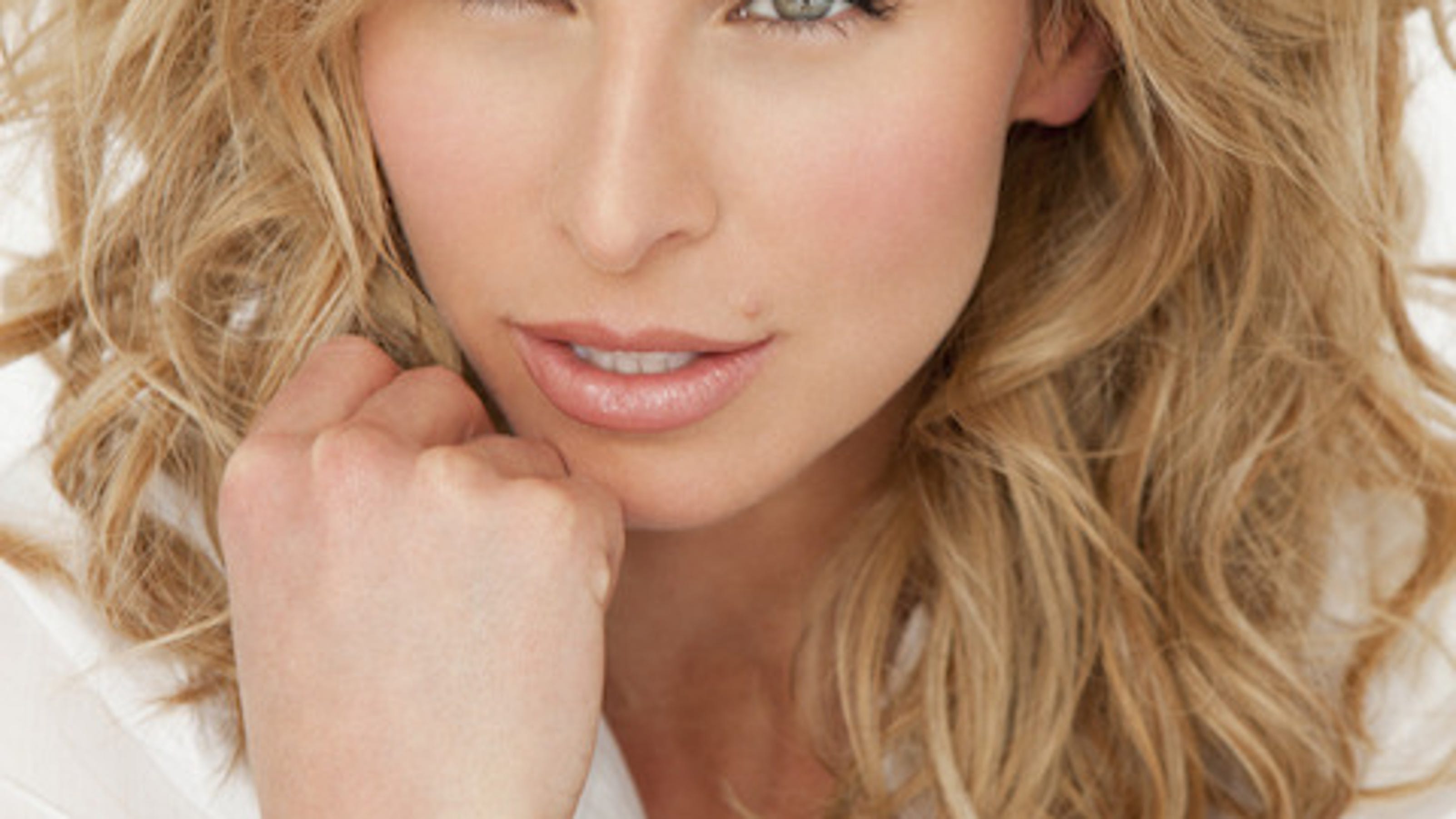 Red Cross To Laud Supermodel Niki Taylor | red cross to laud supermodel niki taylor Red Cross To Laud Supermodel Niki Taylor | red cross to laud supermodel niki taylor