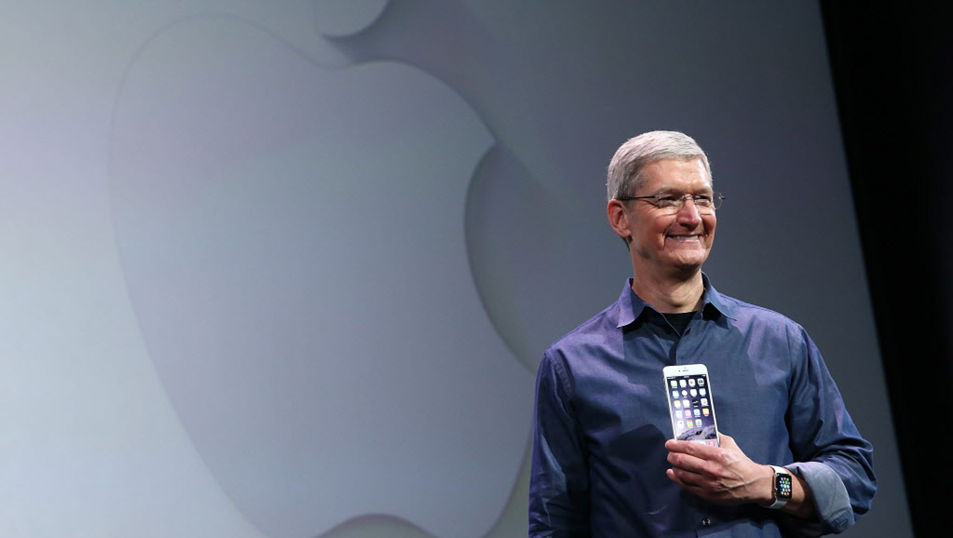 Gay Apple CEO pushes iQuality Column