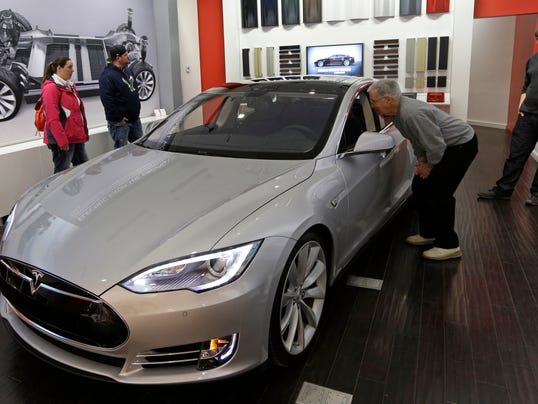 Nevada lawmakers yet to reach decision on Tesla plant - (Photo: Al Behrman AP)