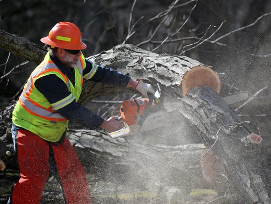 Rochester�s windstorm of the decade wreaks havoc