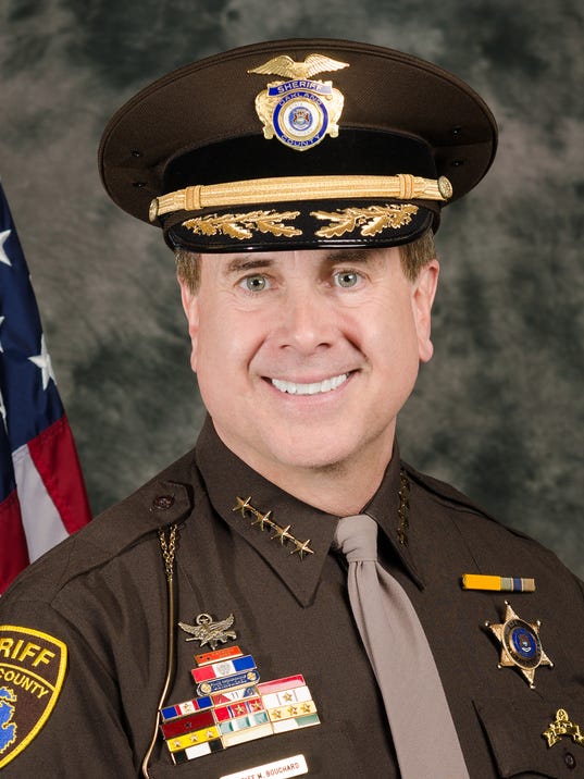 Oakland sheriff receives national award, first in state