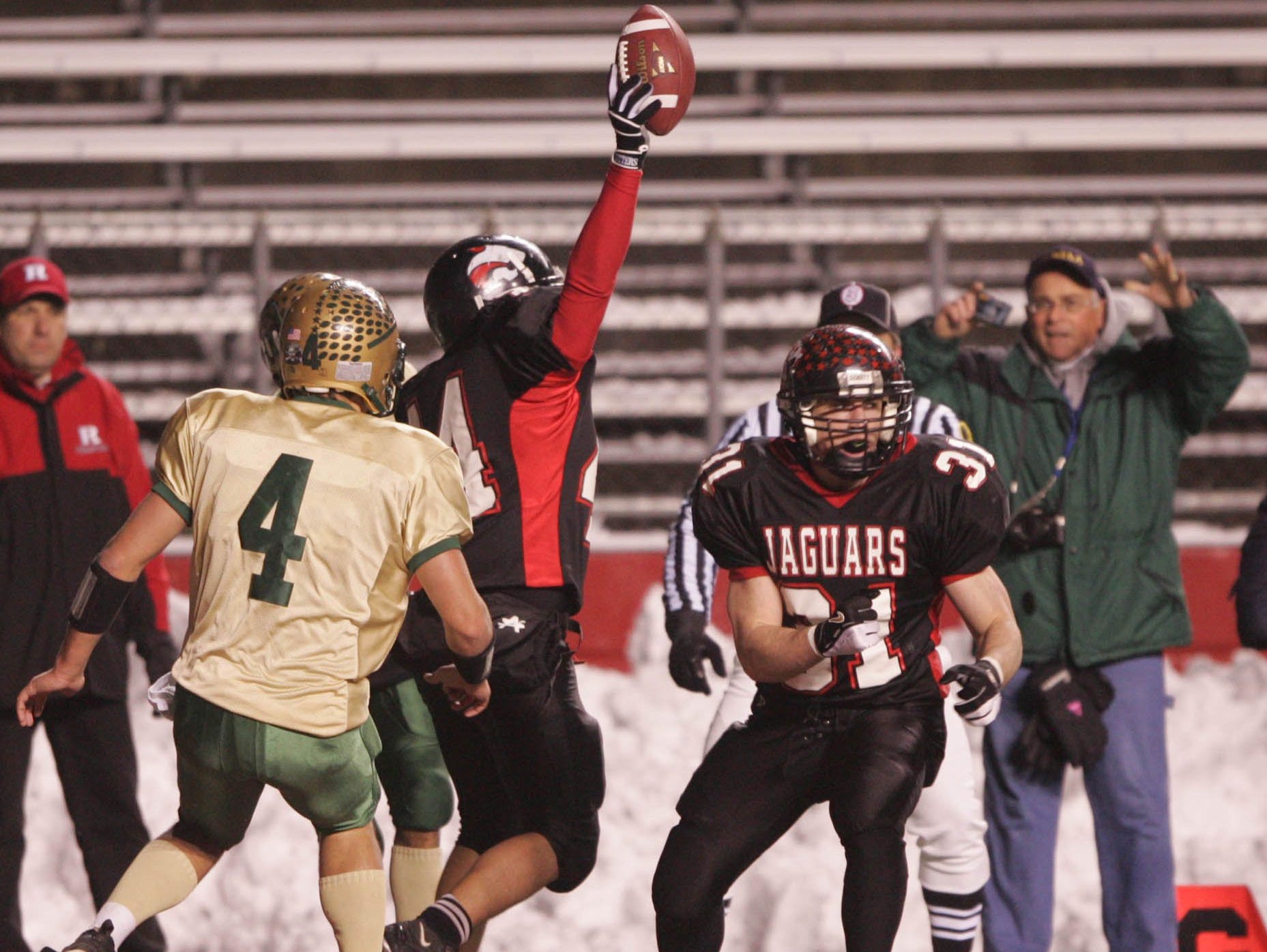 Jackson Memorial's Joe Reggio catches the game winning touchdown pass on the final play to beat Brick Memorial in the 2005 CJ Group IV championship game at Rutgers.