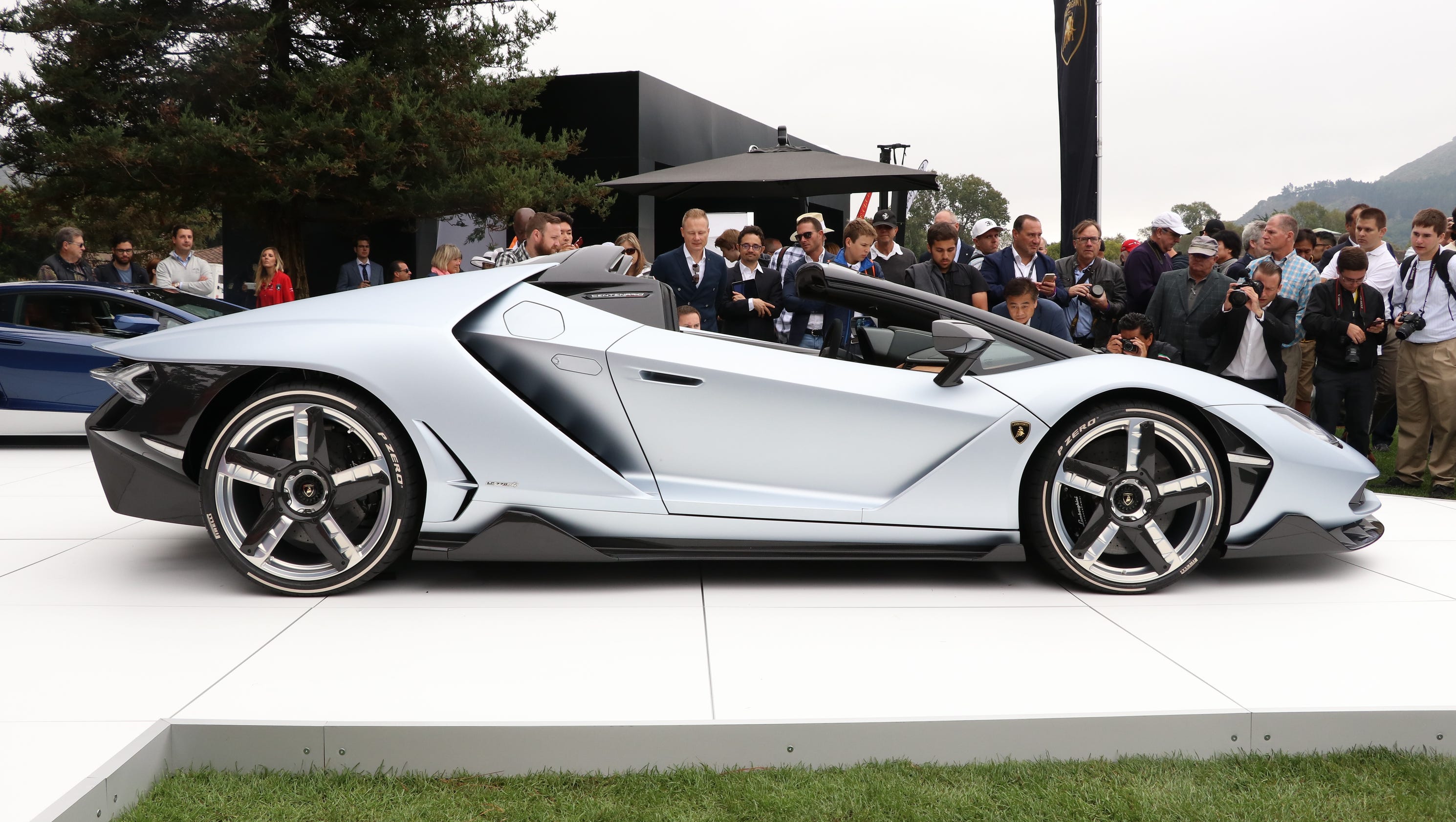 Lamborghini shows off its new Centenario supercar