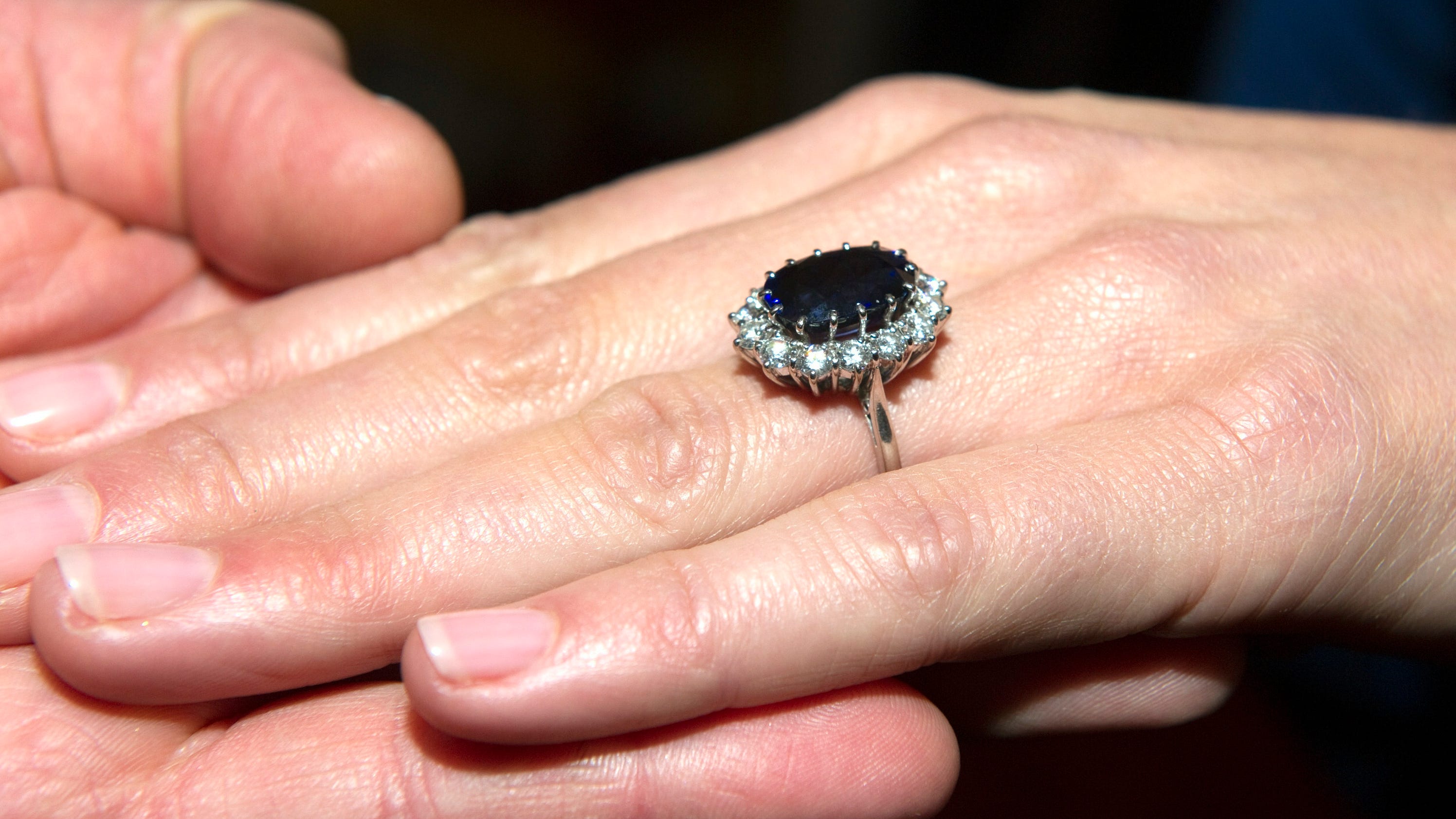Wedding Ring Of Kate Middleton Wedding Blog