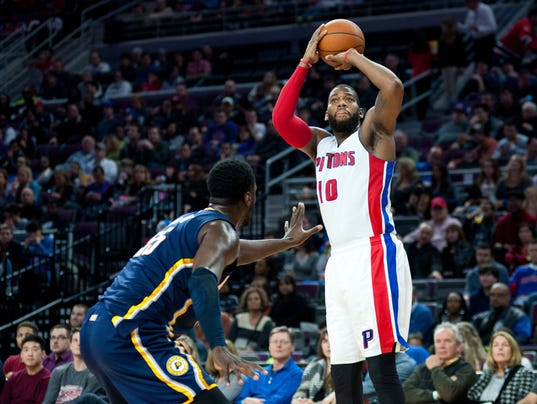 Pistons break 4-game streak with 119-109 win over Pacers 635552281187435548-SMG-20141226-pjc-af2-05