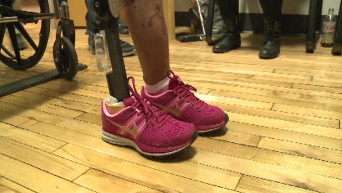 Boston Marathon bombing survivor pays it forward