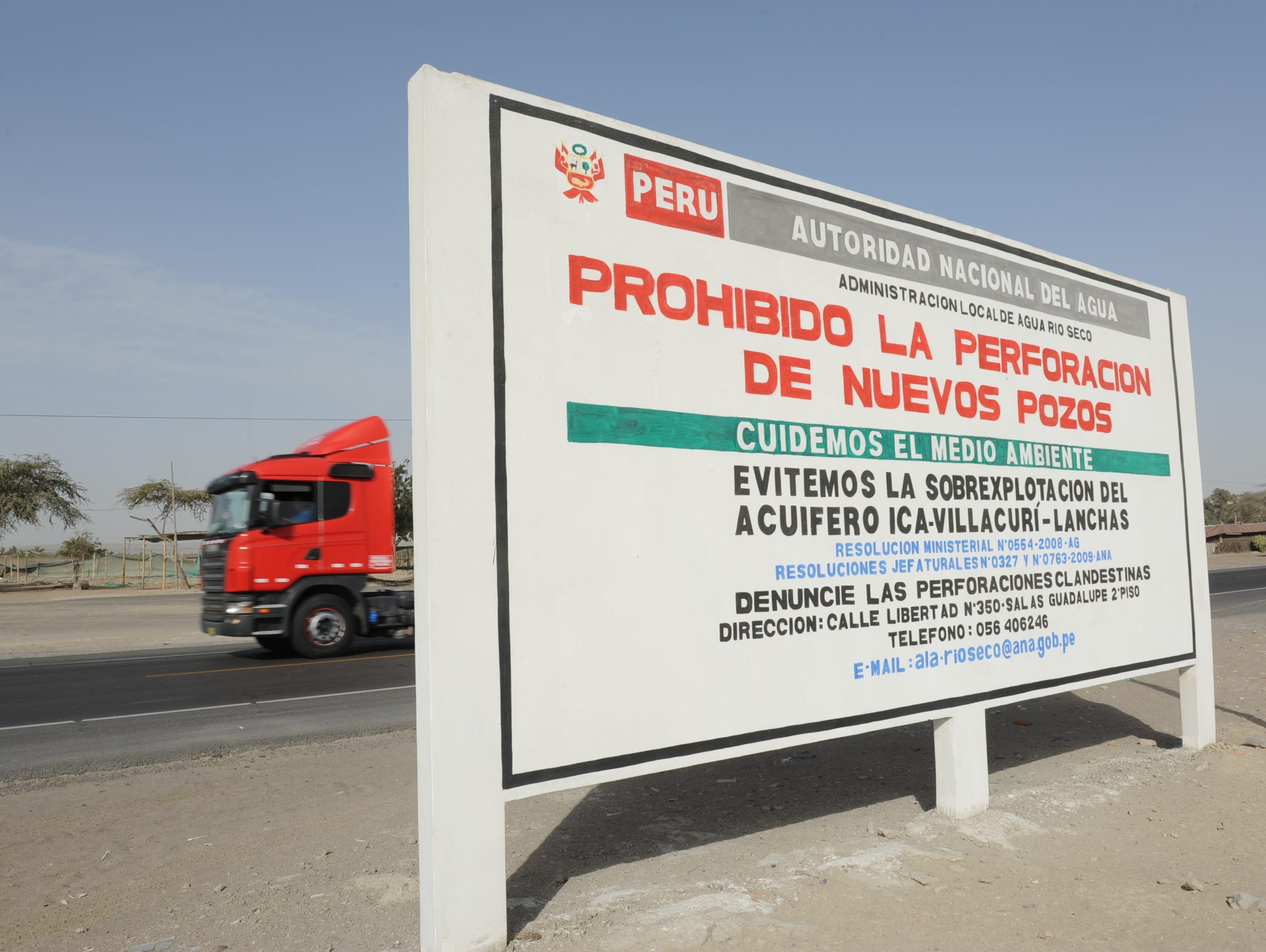 08132015 -- Pisco, Peru --

A sign on the Pan-American