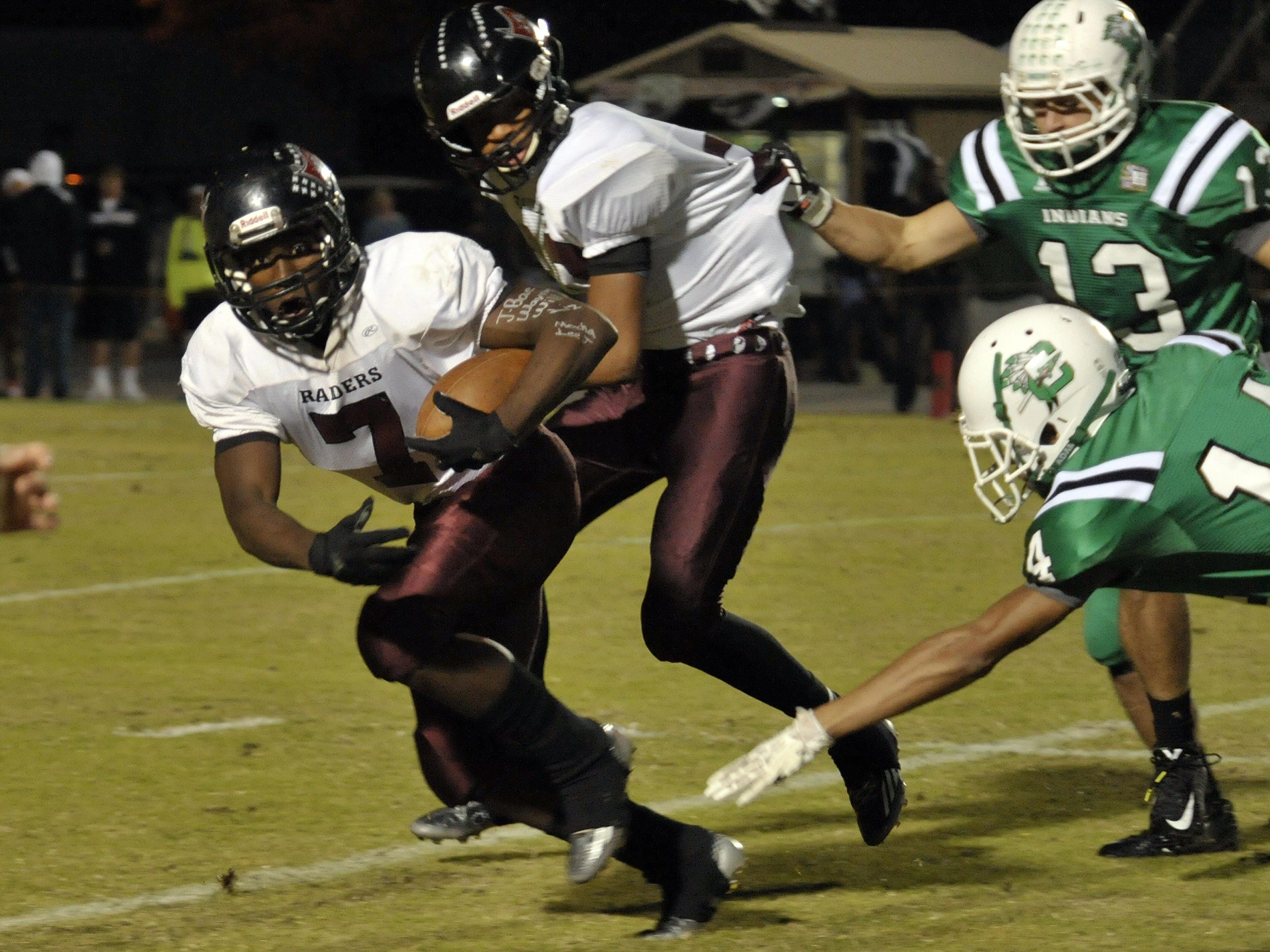 Navarre High tailback Michael Carter has been hard at work this offseason rehabbing a season-ending injury that cut short his junior campaign. On Monday, he announced his commitment to the University of North Carolina.