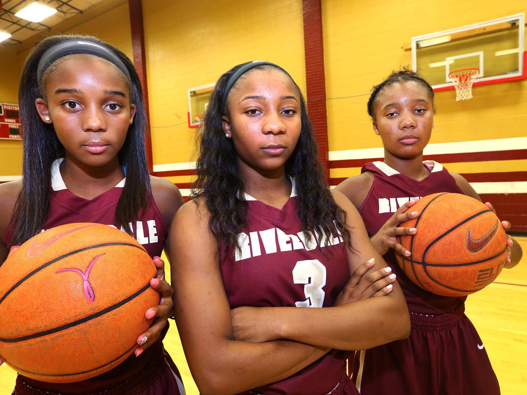 The Hayes sisters (L to R) Aislynn Hayes, Sophomore at Riverdale, Anastasia Hayes, Senior at Riverdale, on Thursay, Aug. 11, 2016.