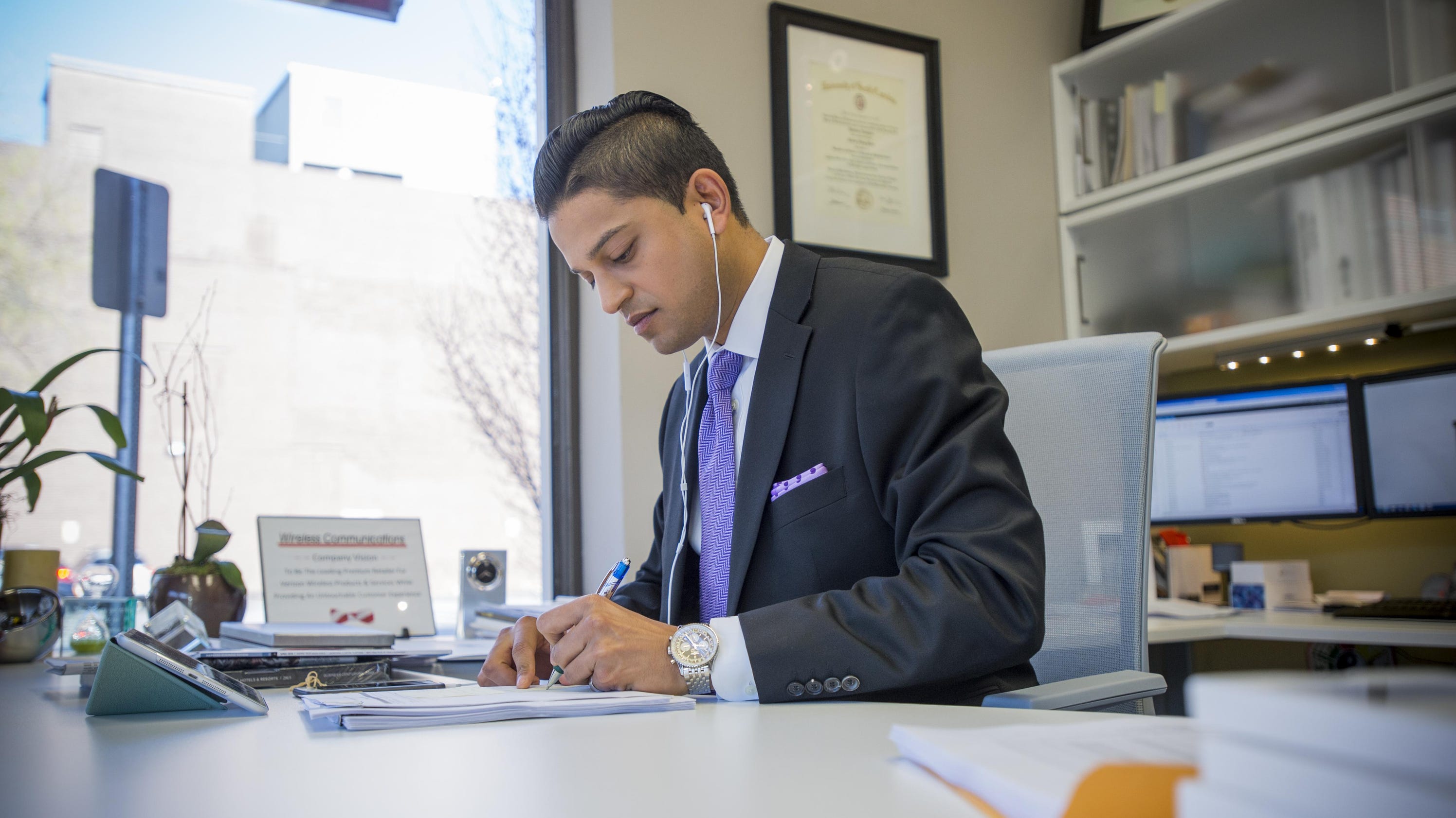 Greenville entrepreneur sells 37 Verizon Wireless stores - Greenville News
