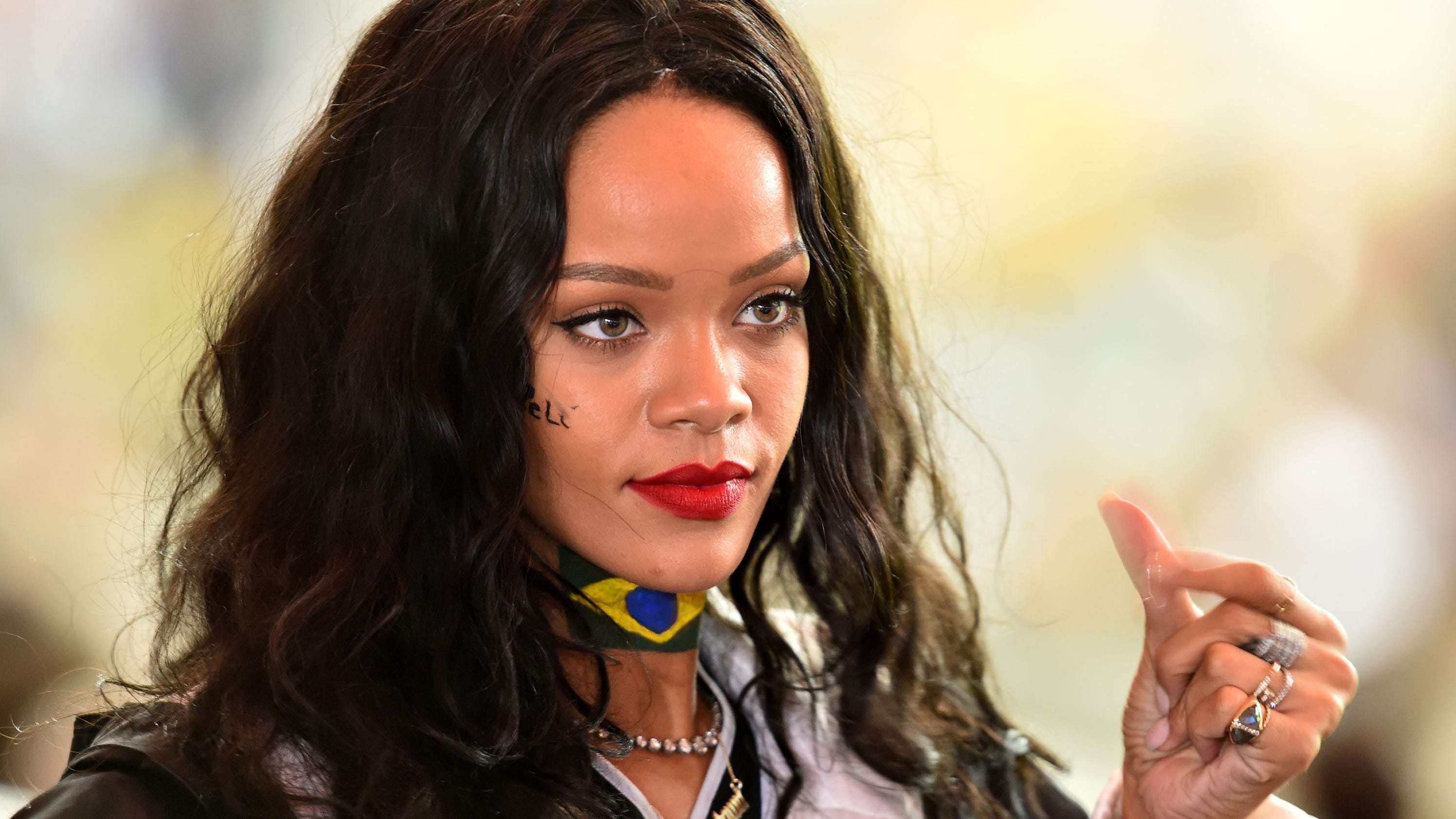 world-cup-final-rihanna